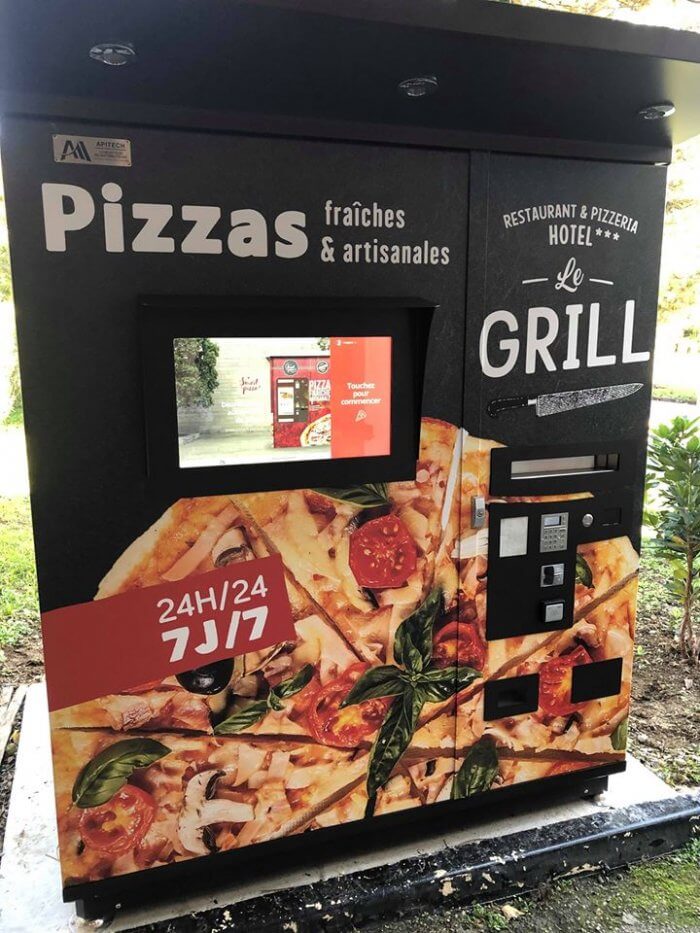 Distributeur de Pizzas 24h/24 Hôtel Le Grill Hôtel Le Grill